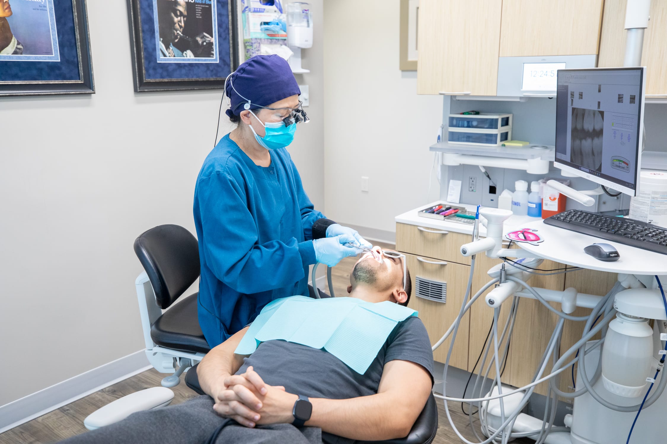 Kirkland, WA Dental Crowns and Bridges