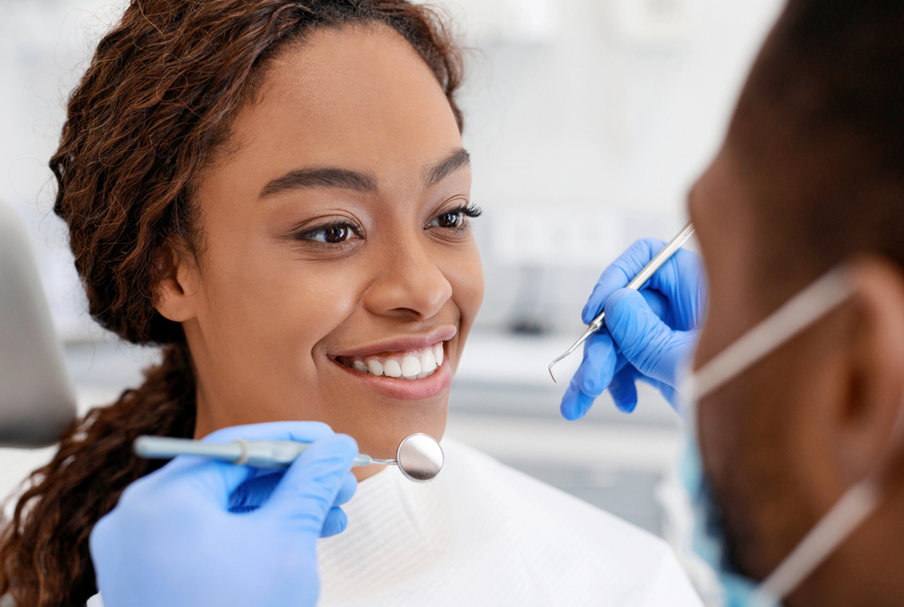 Dental Professional Performing Cosmetic Treatment – Cosmetic Dentist Kirkland
